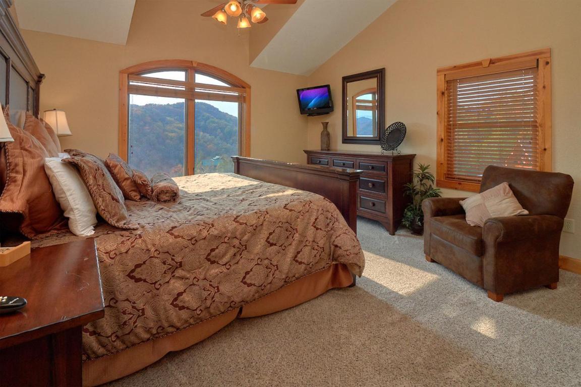 Journey'S End, 5 Bedrooms, Sleeps 12, Private Outdoor Pool, Theater, Sauna Sevierville Extérieur photo