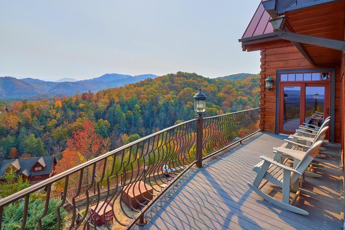Journey'S End, 5 Bedrooms, Sleeps 12, Private Outdoor Pool, Theater, Sauna Sevierville Extérieur photo